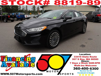 Used 2020 Ford Fusion SE image 1