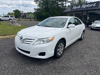 Used 2010 Toyota Camry image 1