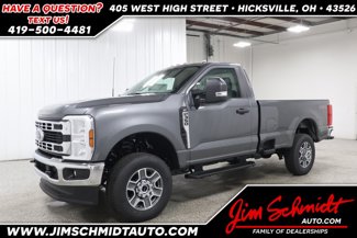New 2025 Ford F350 XLT image 1
