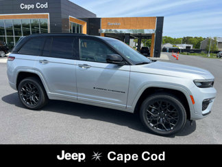 New 2025 Jeep Grand Cherokee Summit image 1