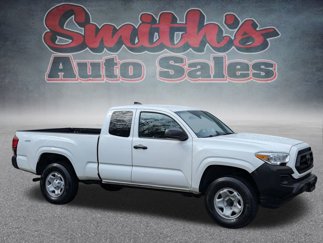 Used 2021 Toyota Tacoma SR image 1