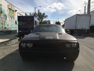 Used 2013 Dodge Challenger SXT image 1