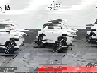 New 2025 Nissan Pathfinder Platinum image 1