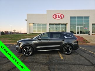 New 2025 Kia Sorento EX w/ EX Panoramic Sunroof Package image 1