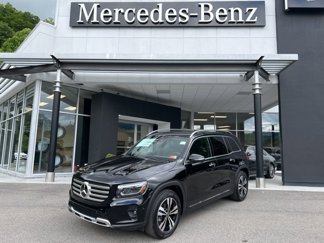 New 2025 Mercedes-Benz GLB 250 4MATIC image 1
