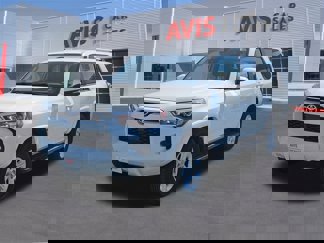 Used 2024 Toyota 4Runner SR5 Premium image 1