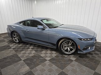 Used 2024 Ford Mustang Coupe image 1