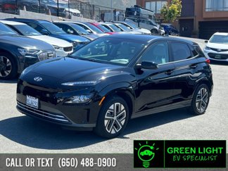 Used 2023 Hyundai Kona SE image 1