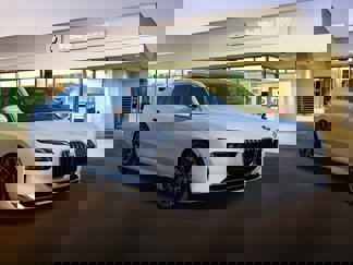 New 2025 BMW i7 eDrive50 w/ Premium Package image 1
