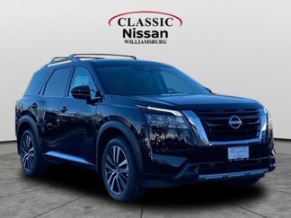 New 2025 Nissan Pathfinder Platinum image 1