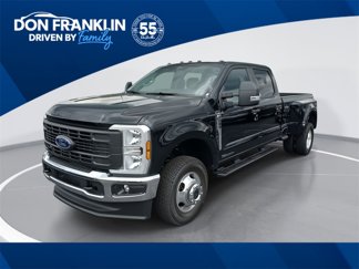 New 2025 Ford F350 XL image 1