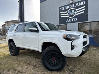 Used 2022 Toyota 4Runner TRD Off-Road Premium image 1