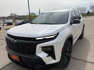 New 2025 Chevrolet Traverse RS w/ LPO, Floor Liner Package image 1