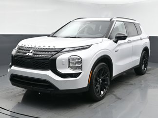 New 2025 Mitsubishi Outlander SEL Black Edition image 1