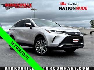 Used 2022 Toyota Venza XLE image 1
