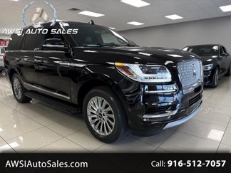 Used 2019 Lincoln Navigator Premiere image 1
