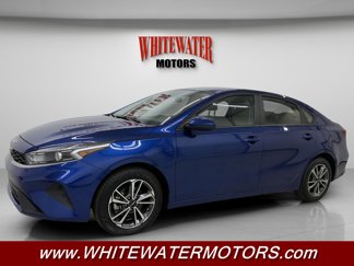 Used 2022 Kia Forte LXS image 1