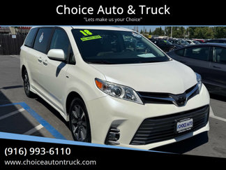 Used 2018 Toyota Sienna AWD image 1