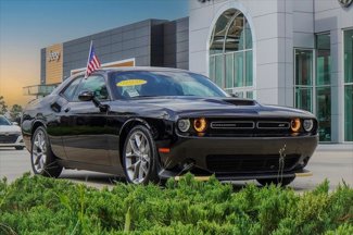 Certified 2022 Dodge Challenger GT image 1