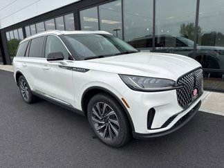 New 2025 Lincoln Aviator AWD image 1