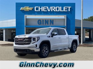Used 2024 GMC Sierra 1500 SLT w/ SLT Premium Package image 1
