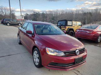Used 2017 Volkswagen Jetta S w/ Jetta S Cold Weather Package image 1