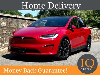 Used 2023 Tesla Model X image 1