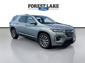 Used 2023 Chevrolet Traverse Premier w/ LPO, Floor Liner Package image 1