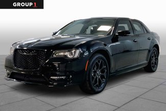 Used 2023 Chrysler 300 Touring L w/ Popular Equipment Group image 1