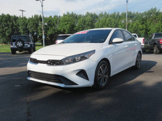 Used 2022 Kia Forte LXS image 1