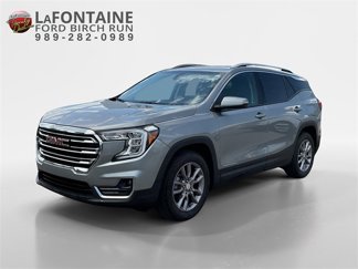 Used 2023 GMC Terrain SLT image 1