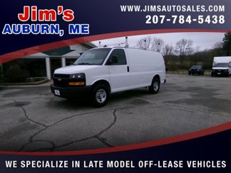 Used 2018 Chevrolet Express 3500 w/ Driver Convenience Package image 1