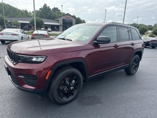 New 2025 Jeep Grand Cherokee Altitude image 1