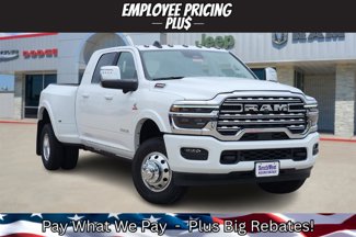 New 2025 RAM 3500 Limited image 1