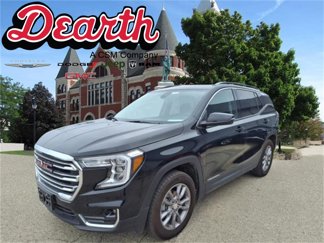 Used 2024 GMC Terrain SLT image 1