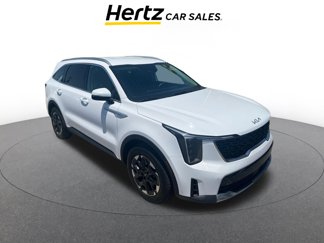Used 2024 Kia Sorento S image 1