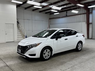 Used 2025 Nissan Versa S image 1