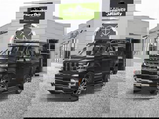 New 2025 Jeep Wagoneer L Series II w/ Convenience Group I image 1