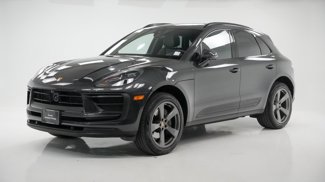 Certified 2025 Porsche Macan image 1