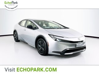 Used 2025 Toyota Prius LE video 1