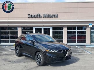 New 2025 Alfa Romeo Tonale w/ Premium Package image 1