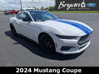 Used 2024 Ford Mustang Coupe image 1