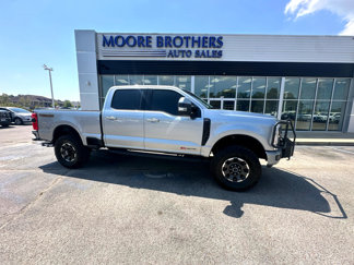 Used 2023 Ford F250 Lariat w/ Lariat Ultimate Package image 1