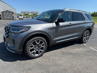 New 2025 Ford Explorer Platinum image 1