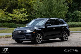 Used 2020 Audi Q5 2.0T Titanium Premium Plus image 1