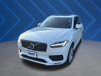 Used 2022 Volvo XC90 T5 Momentum image 1