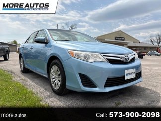 Used 2012 Toyota Camry LE image 1