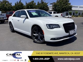 Used 2023 Chrysler 300 S image 1