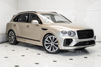 New 2025 Bentley Bentayga image 1