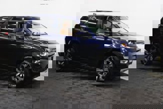 Used 2019 Land Rover Discovery Sport HSE Luxury image 1